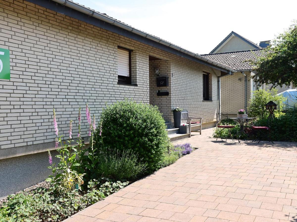 Sunny Flat In Bad Driburg With Garden Daire Dış mekan fotoğraf